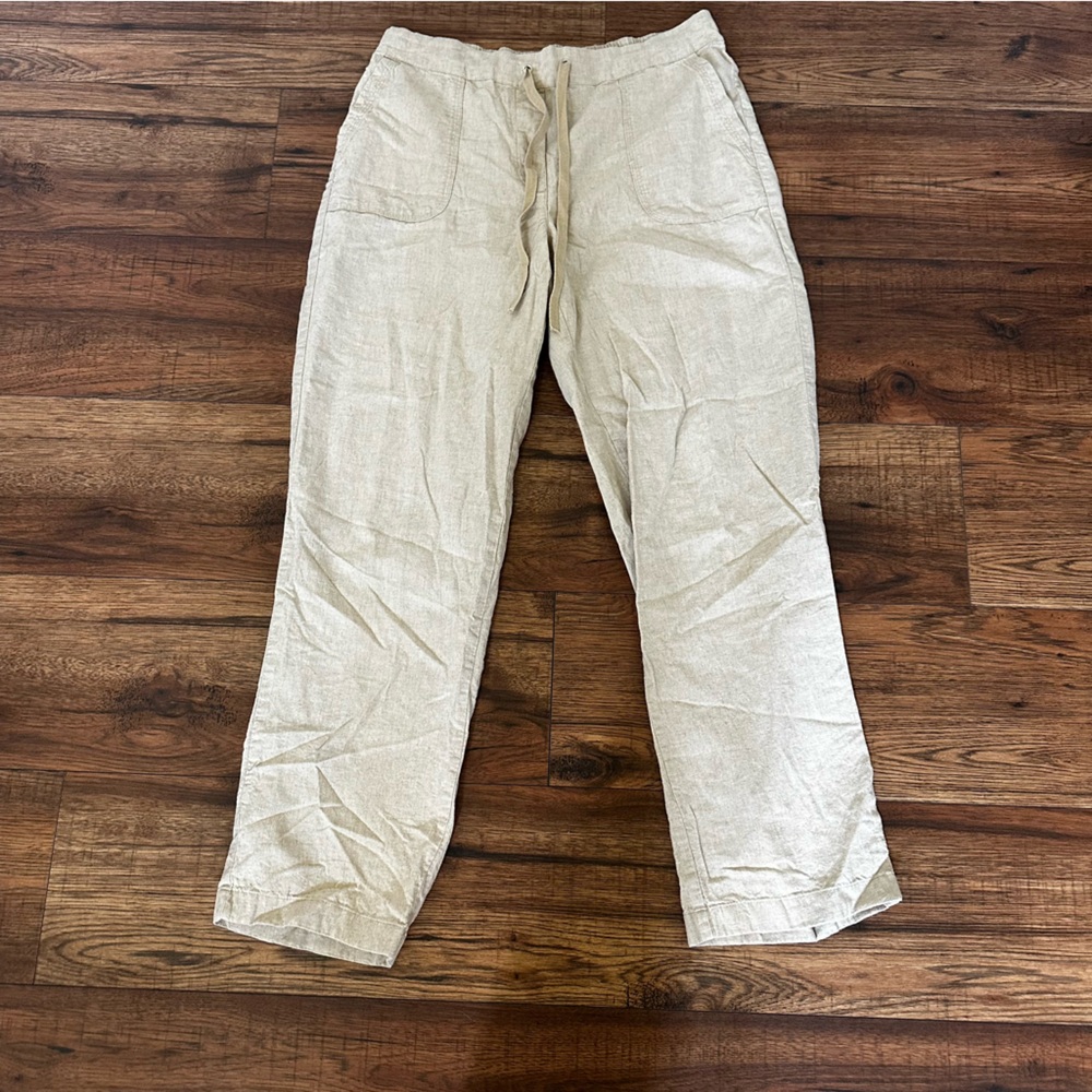 Straight Leg Linen-Blend Pants in Light Beige